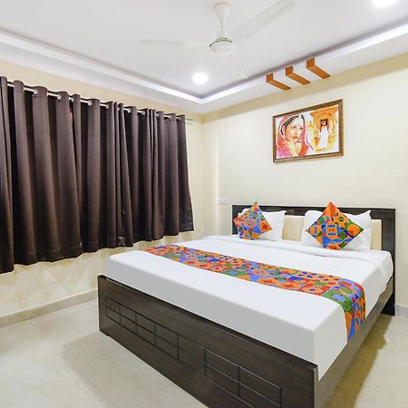 Fabhotel N Residency, Hitech City - 350M From Yashoda Hospital, Hitech City Hyderabad Ngoại thất bức ảnh