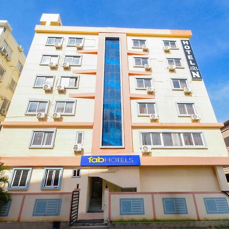 Fabhotel N Residency, Hitech City - 350M From Yashoda Hospital, Hitech City Hyderabad Ngoại thất bức ảnh